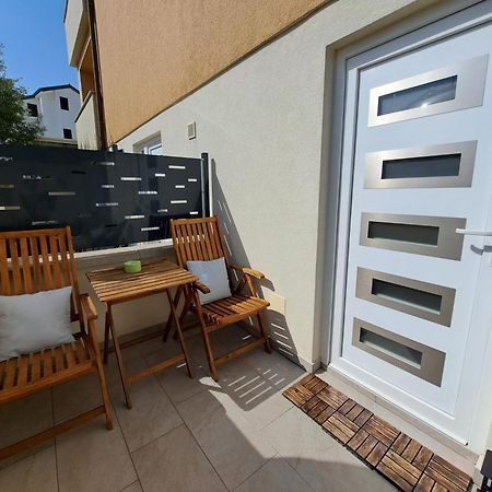 Apartment Ararita Krk Town Eksteriør billede